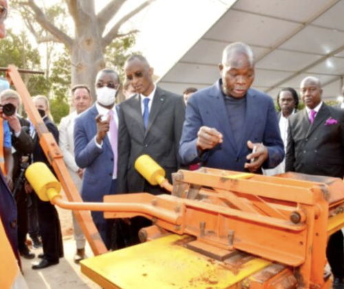 Cérémonie de pose de la première pierre du nouveau bâtiment de goethe institut